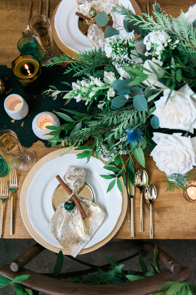 A WREATH-MAKING BRIDAL SHOWER FOR THE HOLIDAYS