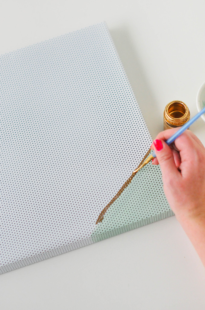 DIY Painted Magnet Board