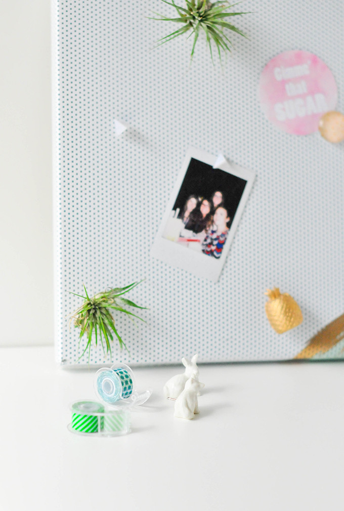 DIY Painted Magnet Board