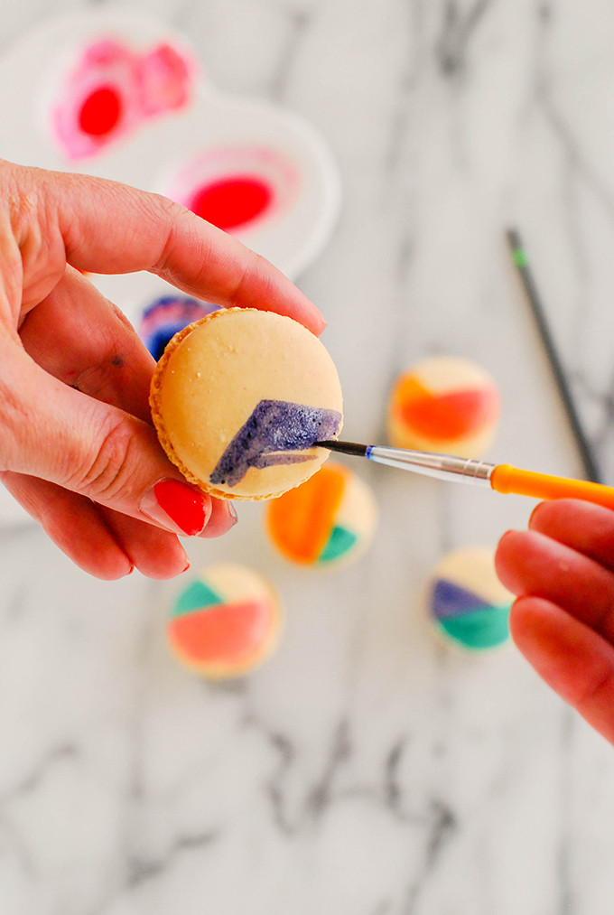 DIY Colorblocked Macarons For Mother's Day 