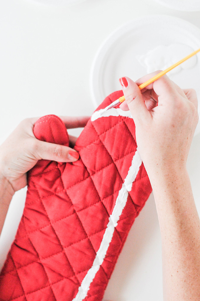 DIY Fruit Oven Mitts