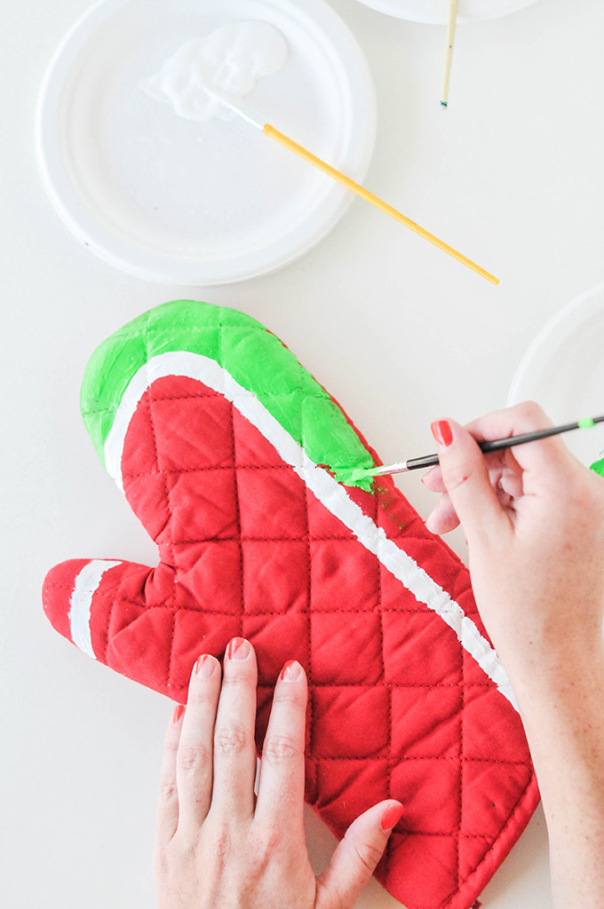 4th of July Fun: DIY All-American Oven Mitt — Legally Crafty Blog