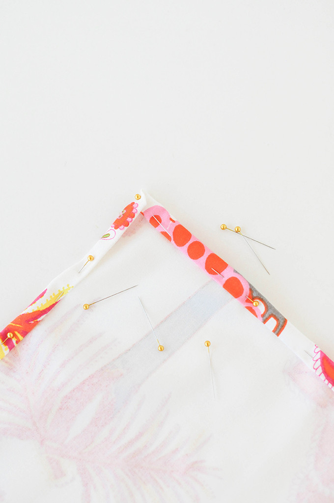 DIY Pom Pom Dinner Napkins