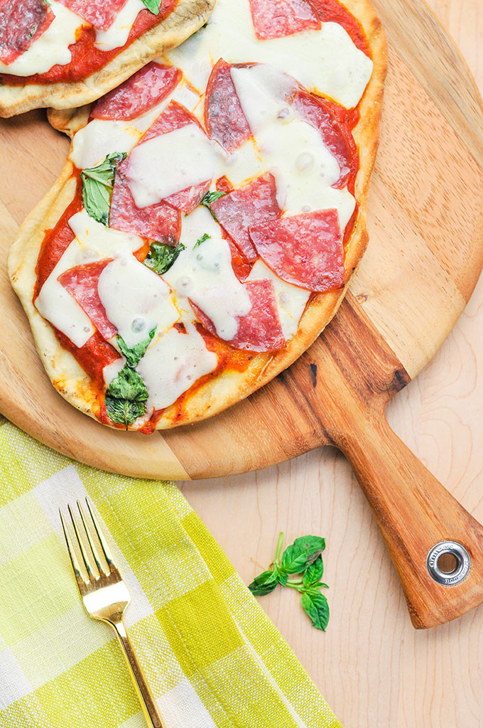 Grilled Margherita Pizza 