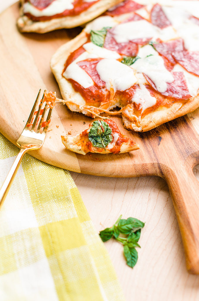 Grilled Margherita Pizza 