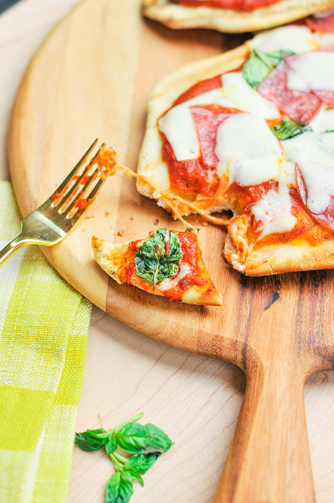 Grilled Margherita Pizza 