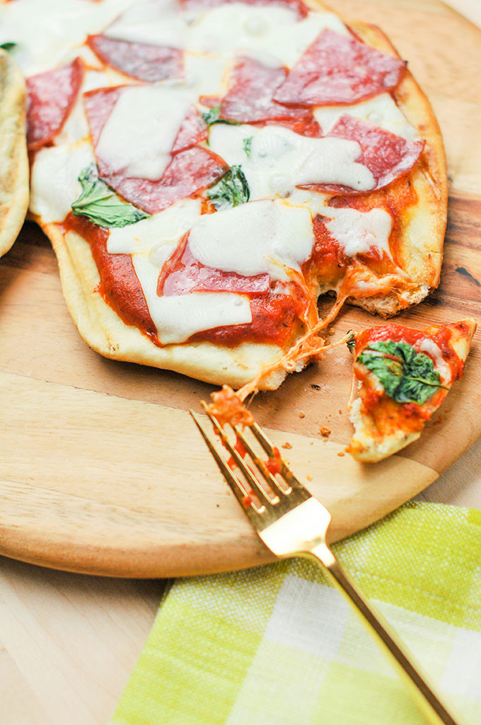 grilled margherita pizza