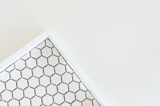 DIY Hexagon Tile Tray by @theproperblog