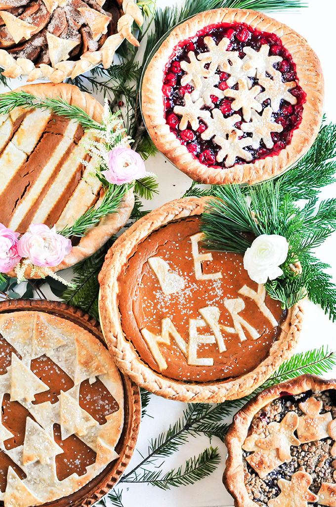 DIY Holiday Pie Crust Designs by @theproperblog