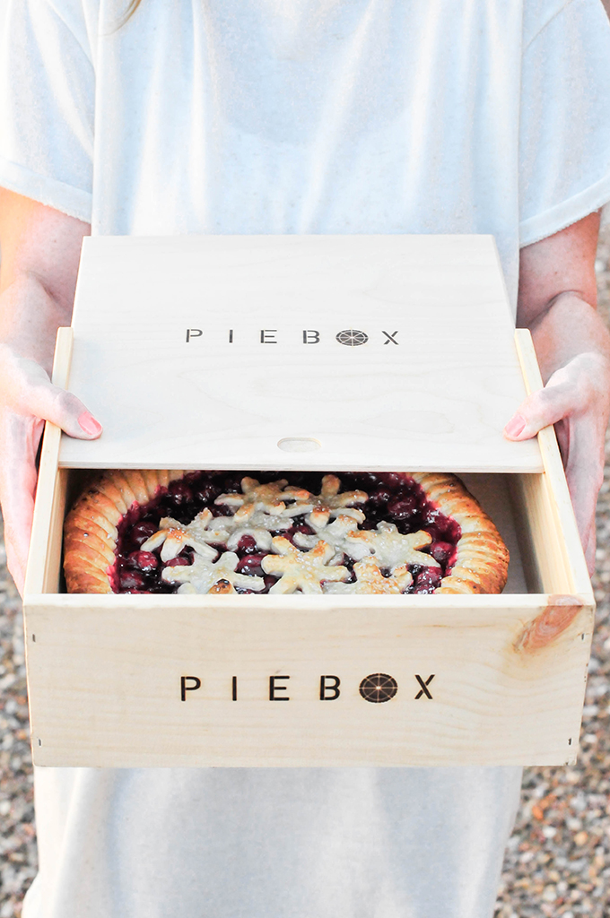 pie box giveaway with @theproperblog