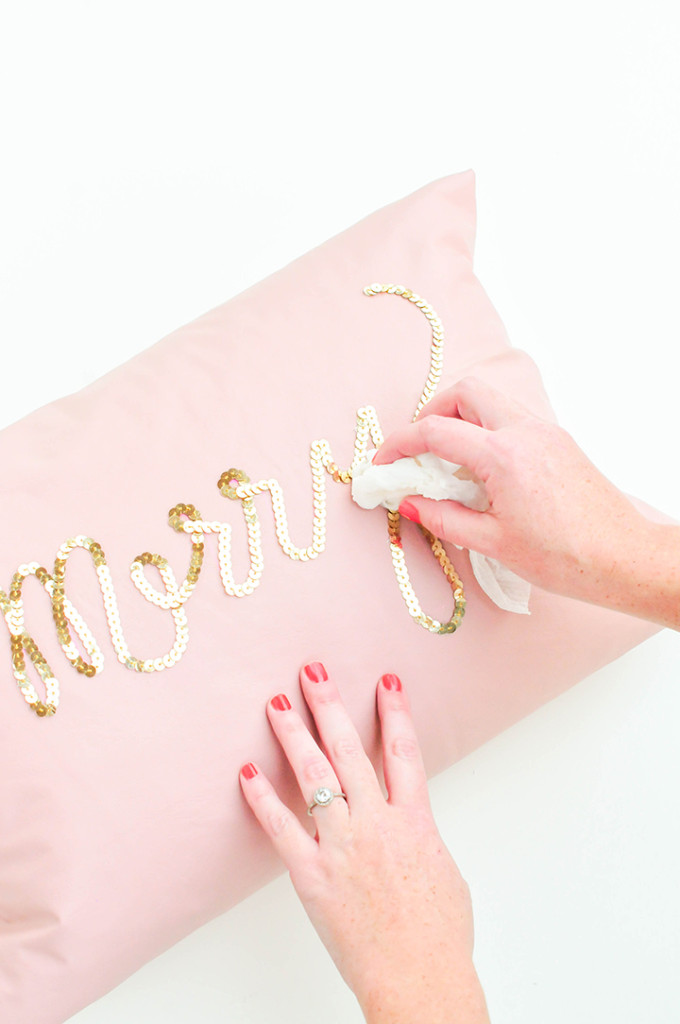 DIY Holiday Sequin Pillows 