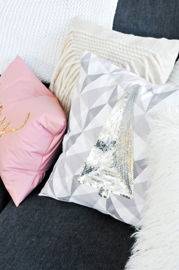 DIY Holiday Sequin Pillows