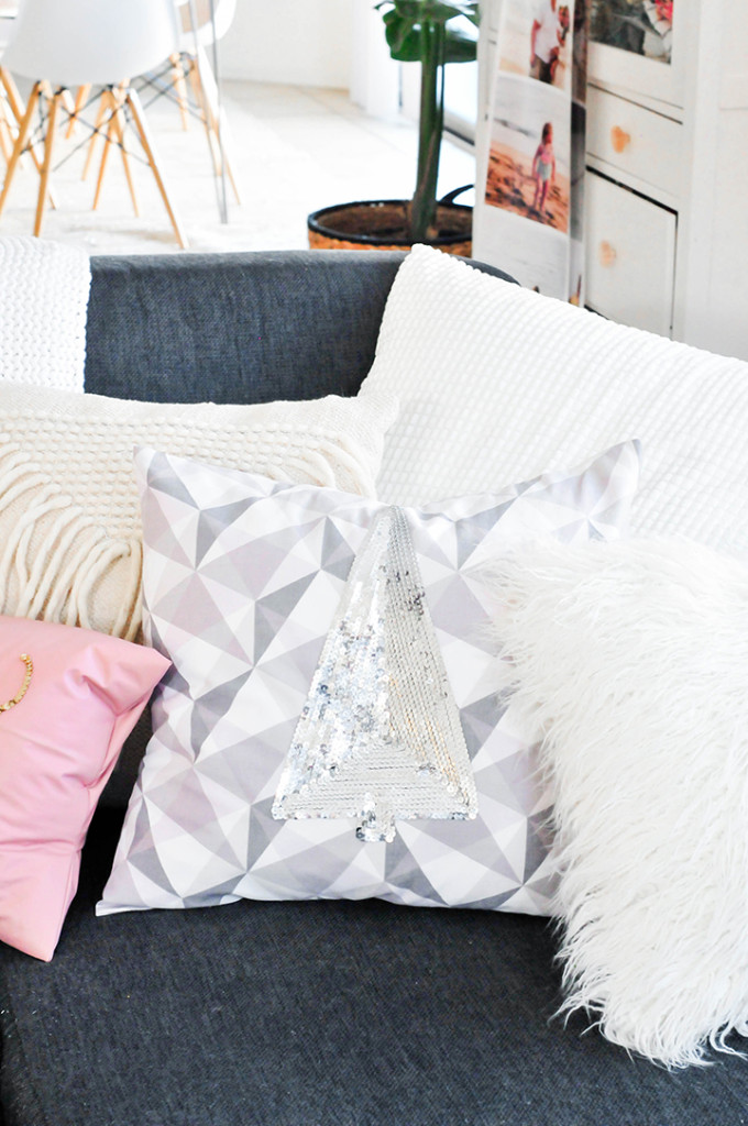 DIY Holiday Sequin Pillows