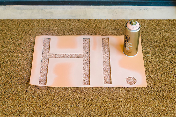  DIY Typography Doormat | www.theproperblog.com