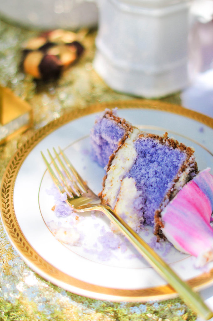 Alice In Wonderland Tea Party by @theproperblog