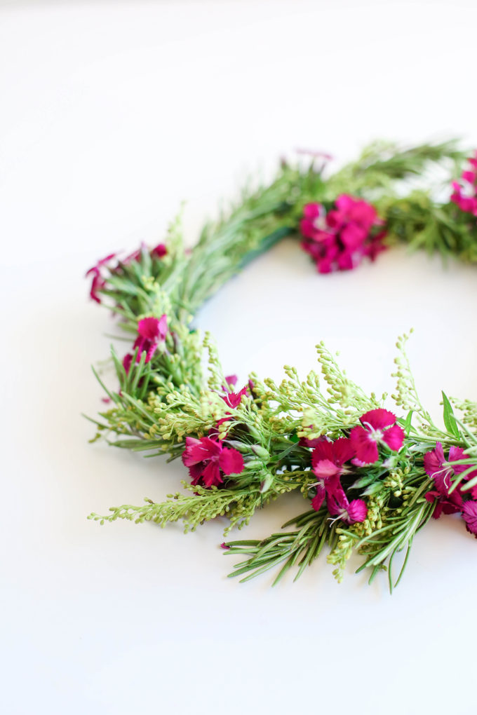 flower crown by @theproperblog for Nicole's Classes