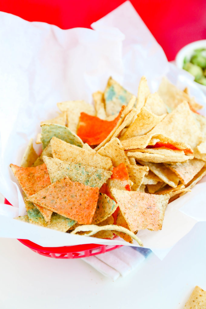 Edible Patriotic Chips For The 4th of July \\ www.theproperblog.com