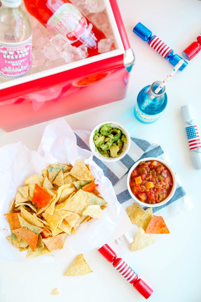 Edible Patriotic Chips For The 4th of July \\ www.theproperblog.com