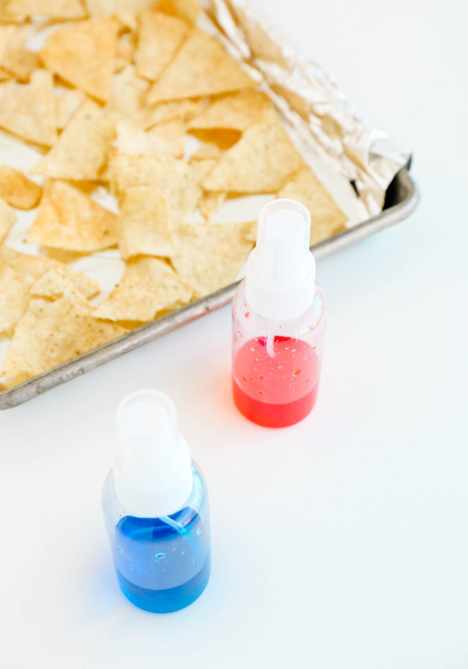 Edible Patriotic Chips For The 4th of July \\ www.theproperblog.com