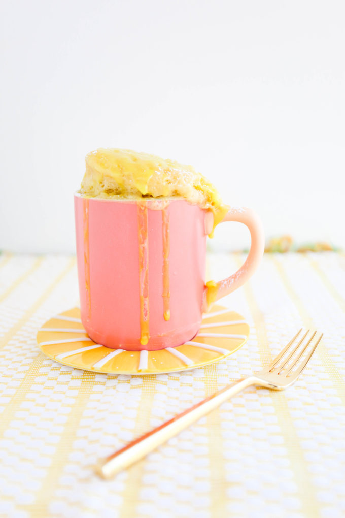 Lemon Olive Oil Mug Cake || www.theproperblog.com