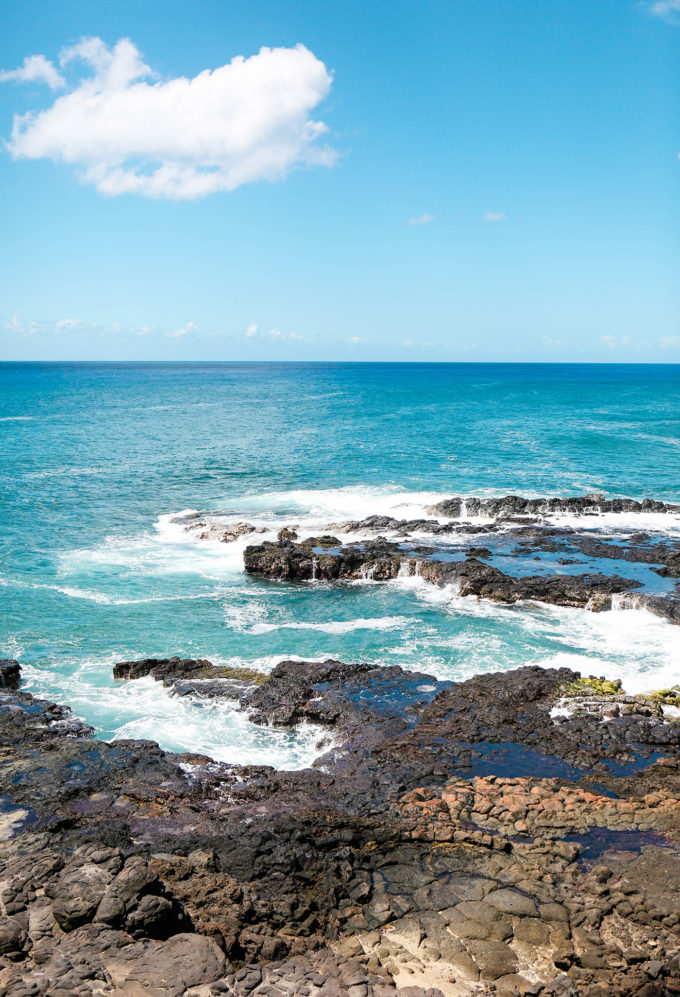 Spend a week in Kauai || @theproperblog 