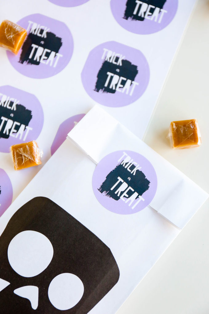 Trick Or Treat Stickers To Dress Up Your Halloween Treats 