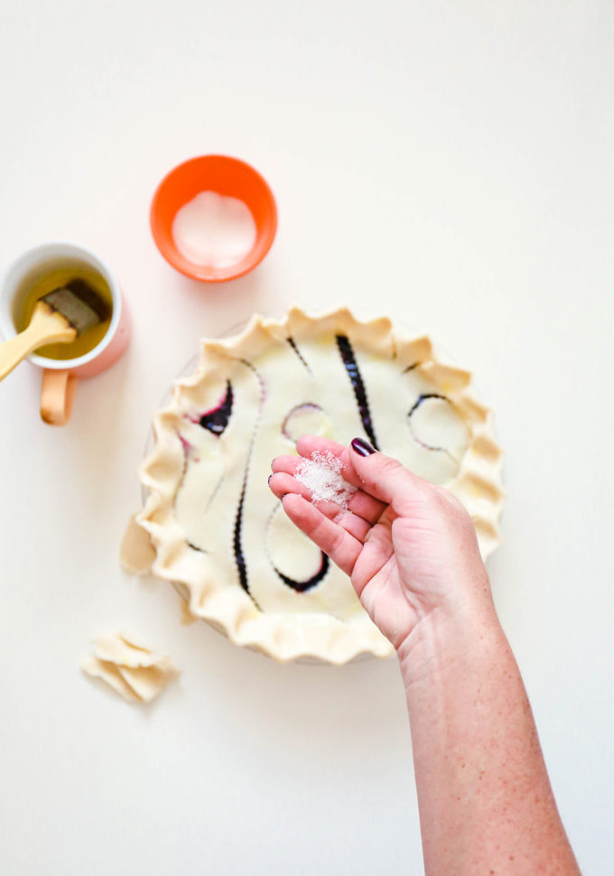 Whimsical Pie Crust Design