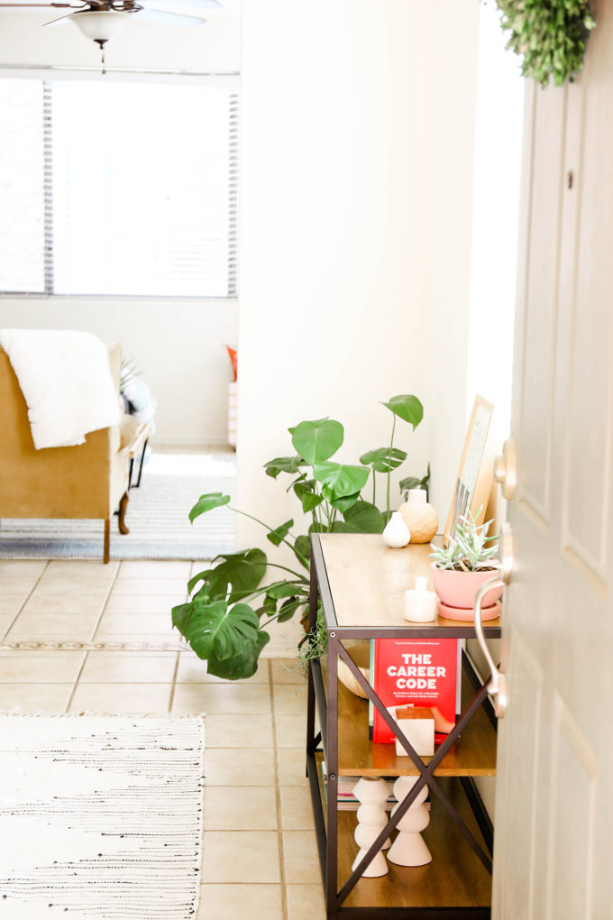 #ChangingSpaces \\ A Botanical Entryway Makeover For Spring 