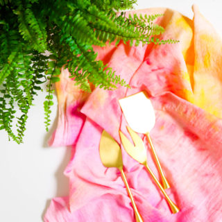 #MakeIt \\ Easy Ombre Tea Towel Hack