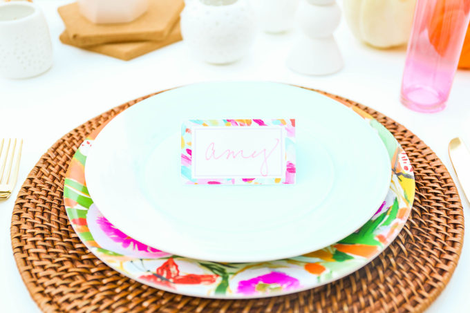 #ProperPrintables \\ Painterly Placecards Perfect For Thanksgiving 