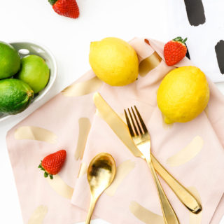 MakeIt \\ DIY Abstract Napkins with Simple Iron-On Patterns