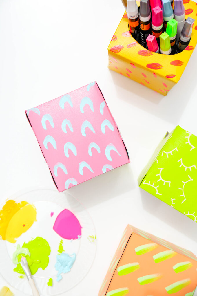 Make It \\ DIY Gift Wrap with Upcycled Kleenex Boxes 