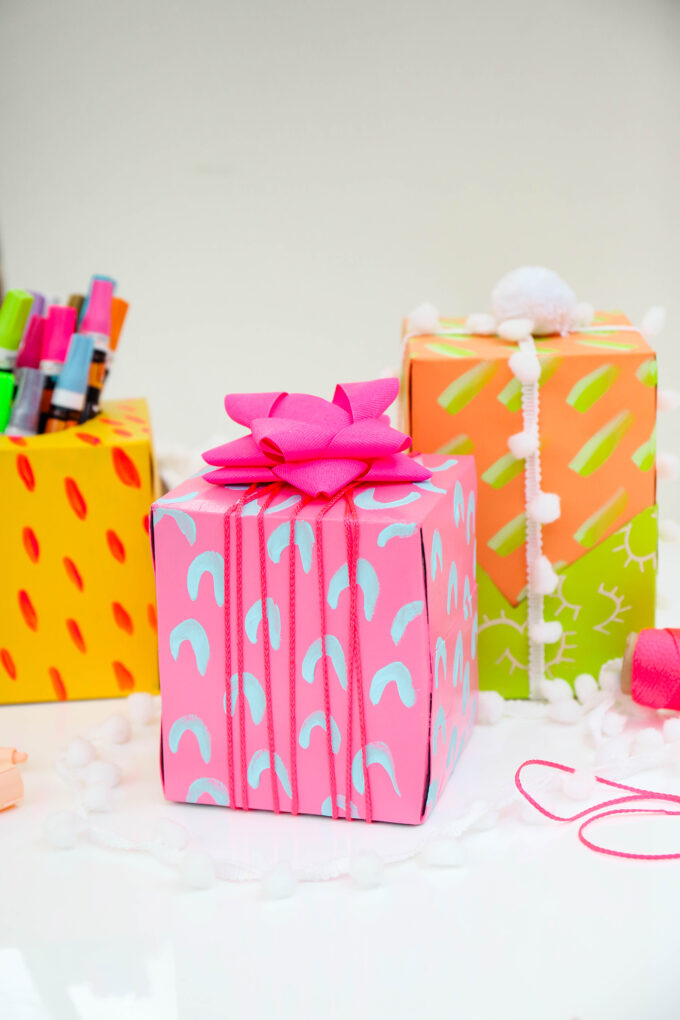 Make It \\ DIY Gift Wrap with Upcycled Kleenex Boxes 