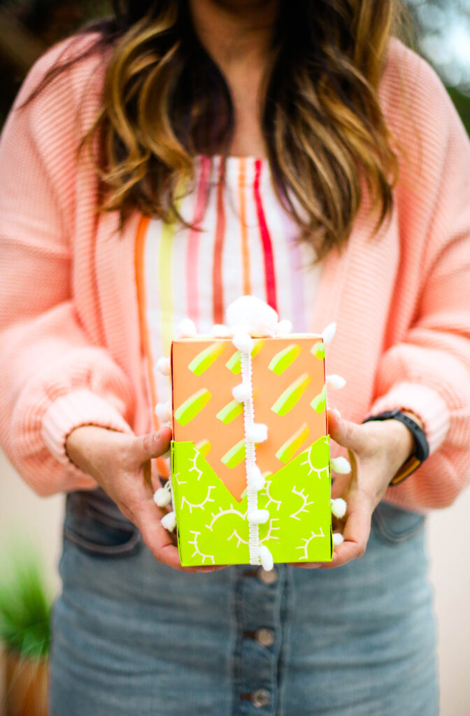 Make It \\ DIY Gift Wrap with Upcycled Kleenex Boxes 