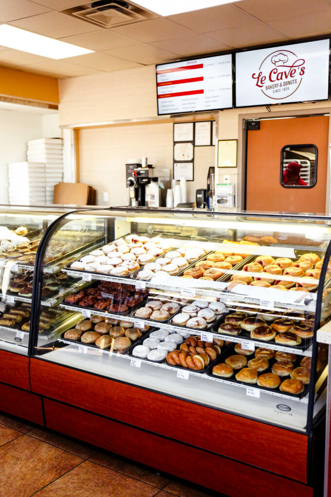 Le Cave's Donuts - Tucson 