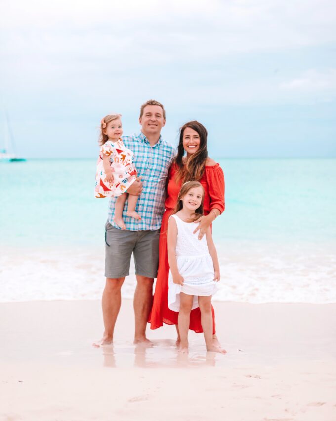 family photos on beach 