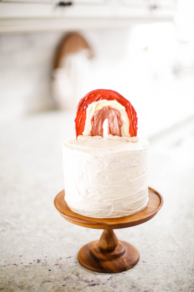 DIY chocolate rainbow cake topper