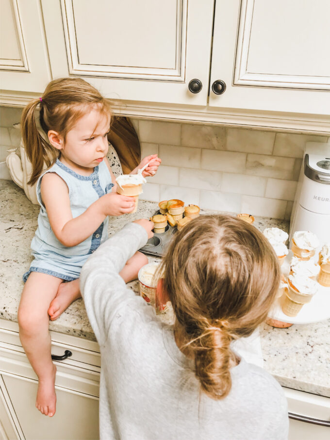 Funfetti Cupcake Cones - kids frosting cupcakes