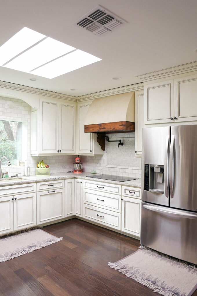 How To Paint Kitchen Cabinets