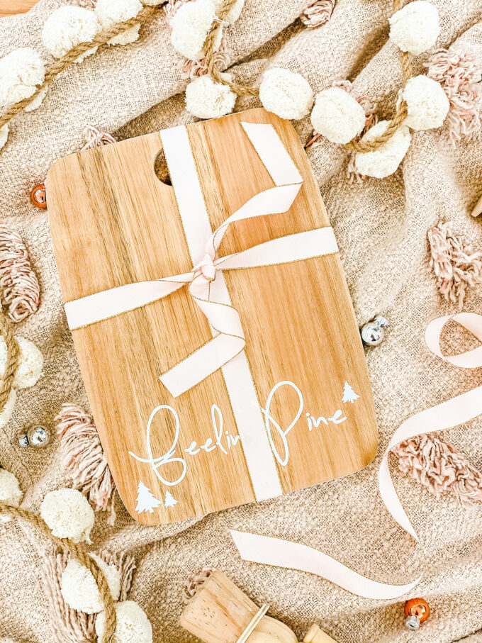 DIY Punny Cutting Boards For Your Holiday Gifts