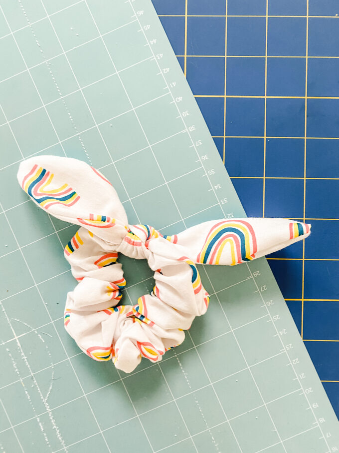  DIY Scrunchies That Are Perfect Every Time