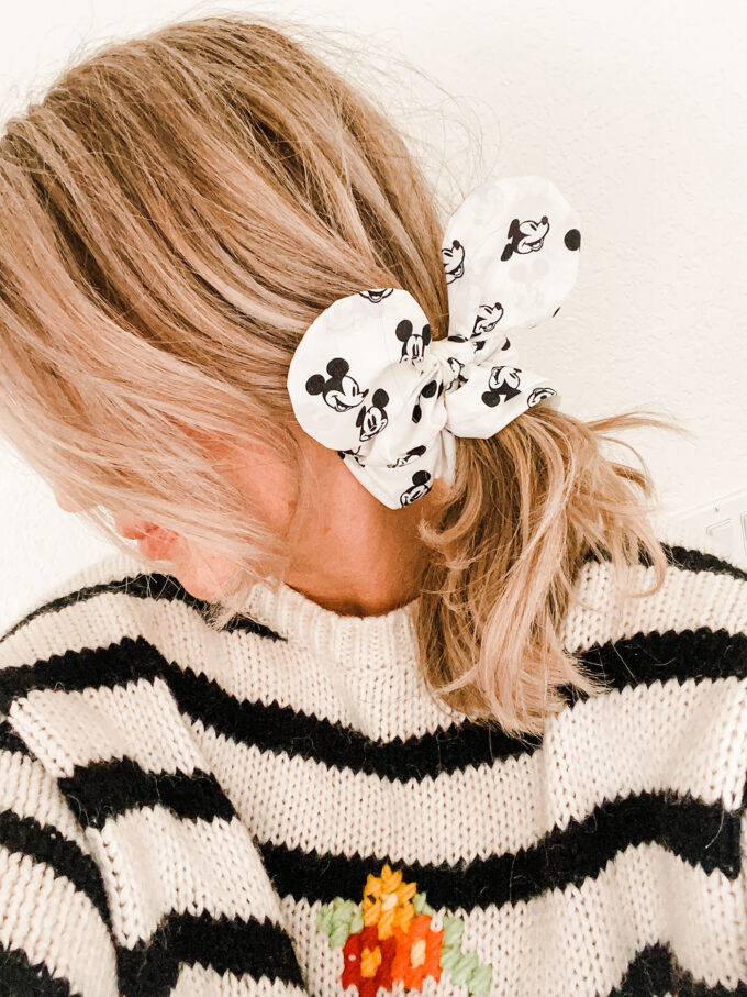 DIY Mickey Mouse Scrunchie