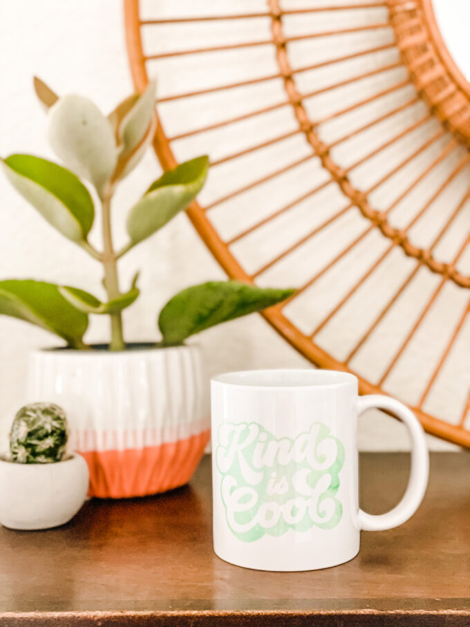 DIY Mugs With The All New Cricut Mug Press 