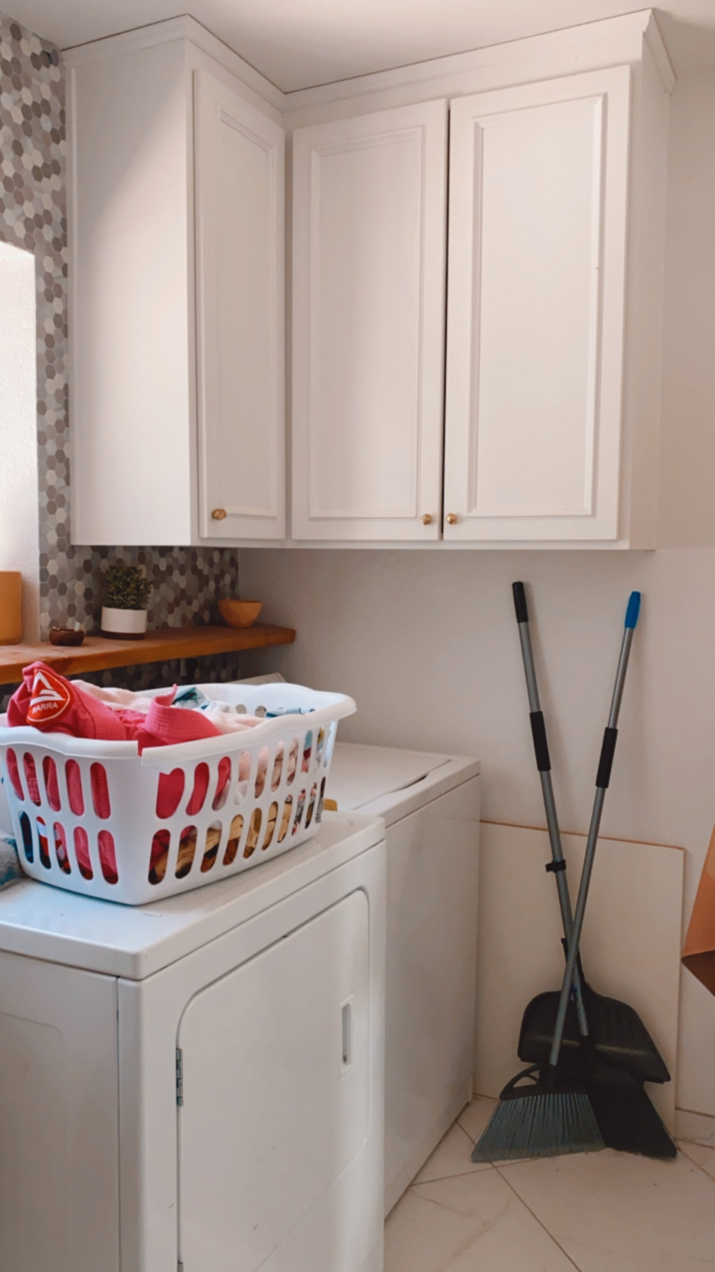 Laundry Room Makeover