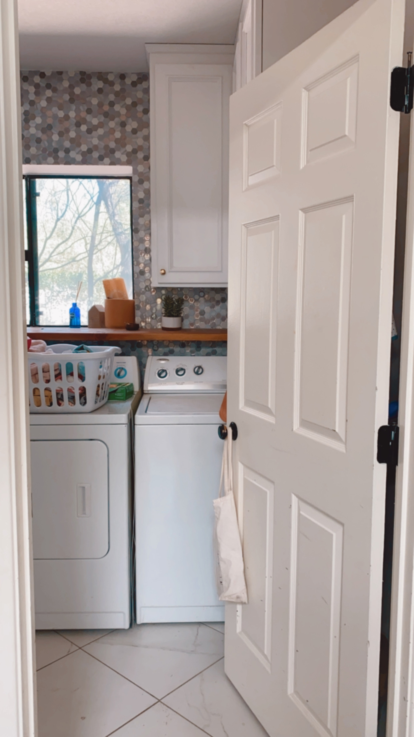 How to Makeover a Laundry Room in One Weekend (Free Printable